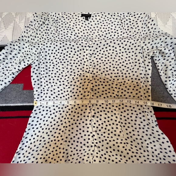 Talbots Fitted cream white & navy blouse - Picture 8 of 9